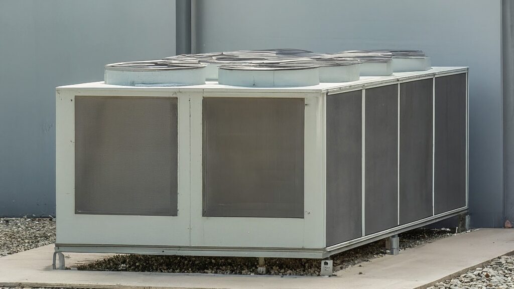 Industrial,Air,Conditioning,Systems,,Year-round,Applications:,Whether,Cooling,,Heating,Or